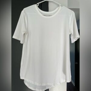 Zyia white t-shirt, size Medium